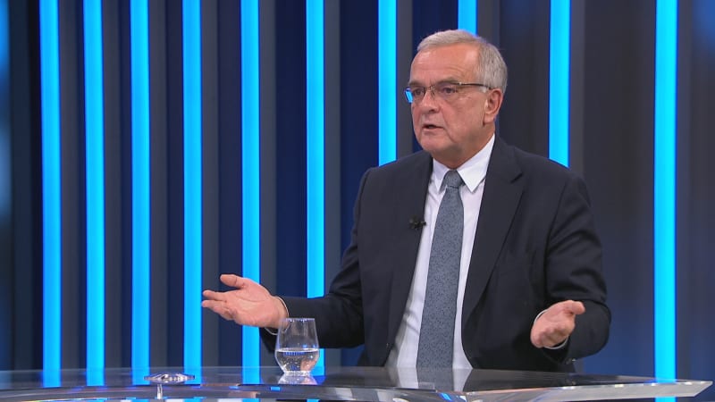 Obdivuhodný léčebný přístup, komentuje Kalousek další útěk vraždícího schizofrenika