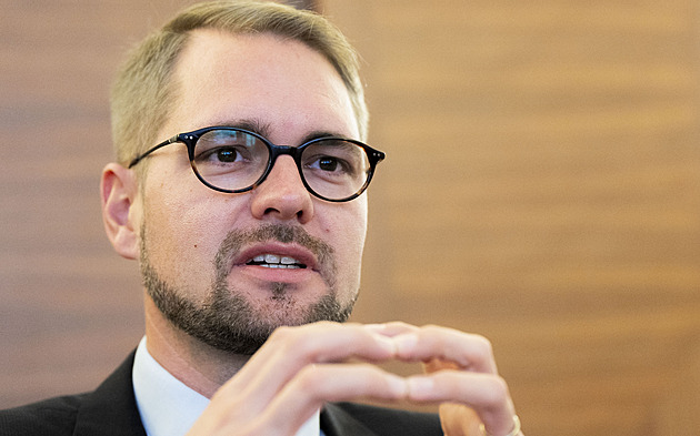 TOP 09 zvolí nového šéfa. Docela bych chtěl mít soupeře, řekl Havel