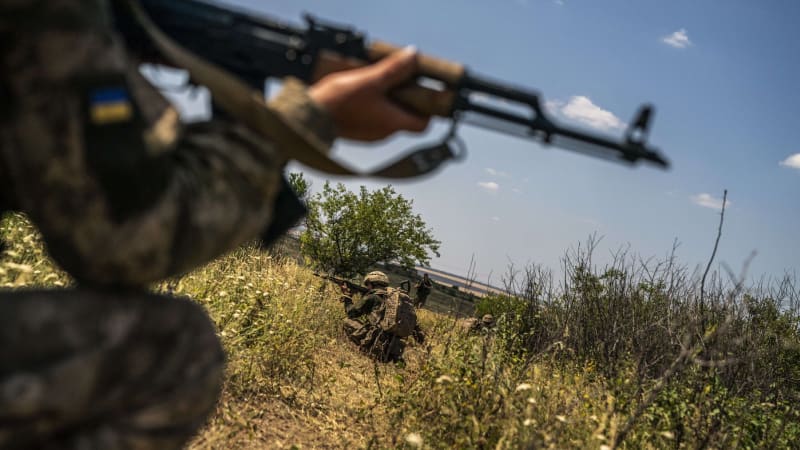 Rusko uložilo Češce v nepřítomnosti 13 let vězení za účast v bojích na Ukrajině