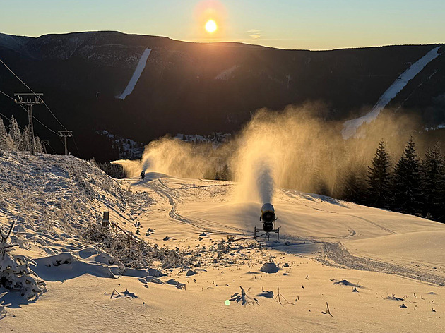Rychlý start sezony. Kde si v Krkonoších a Orlických horách zalyžujete už o víkendu?