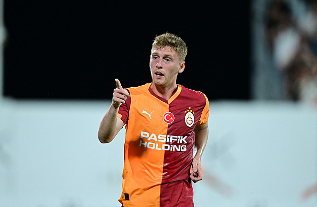 Ve vazbě i reprezentant. Soud v Turecku zbavil kvůli sázkám svobody 11 fotbalistů