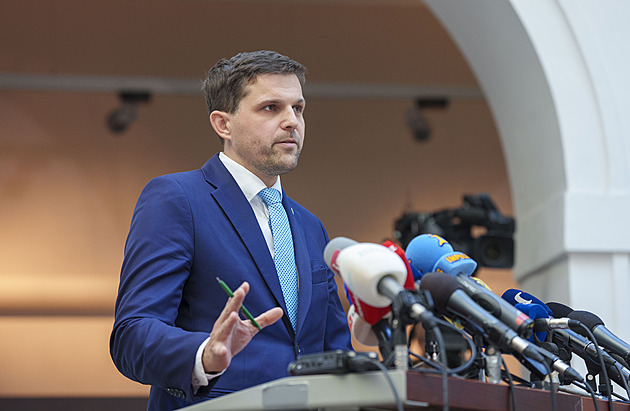 Hladík vyhověl odpůrcům, zrušil stanovisko MŽP ke stavbě silnice přes Český ráj