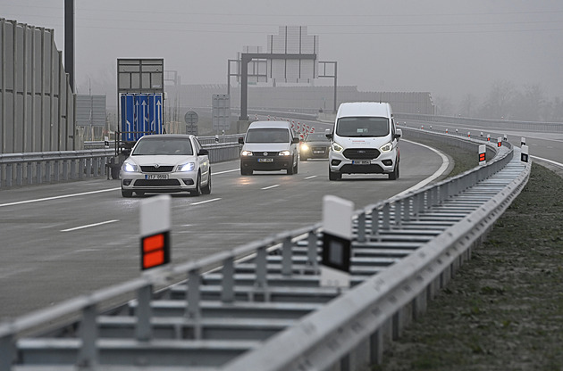 Dálnice D1 je po téměř 60 letech kompletně hotová. Otevřeli poslední úsek