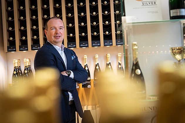 Sekt už není jen pro oslavy, pije se celý rok, říká šéf Bohemia Sektu