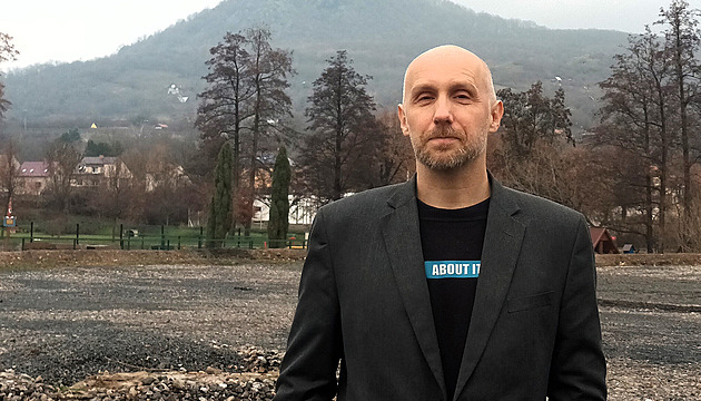 Pomáhá lidem odejít. Důležité je nebýt nábožensky dotěrný, říká kaplan z hospicu