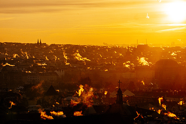 Česko čeká mrazivý a slunečný týden, bude i sněžit