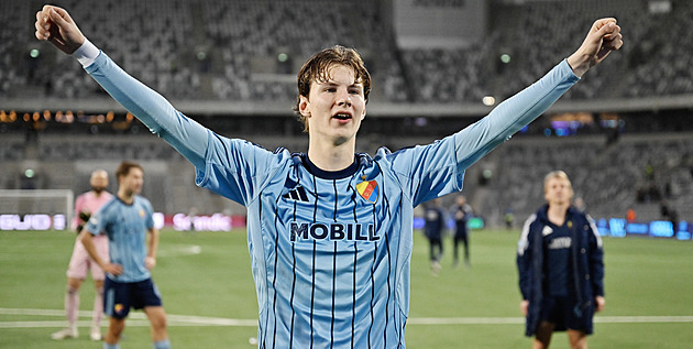 Fotbalové přestupy ONLINE: Priske junior do Anglie? Sejk se upsal Olomouci