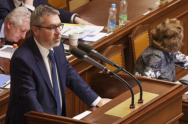 Z Lesů ČR letos budeme chtít „jen“ 2,5 miliardy, říká ministr