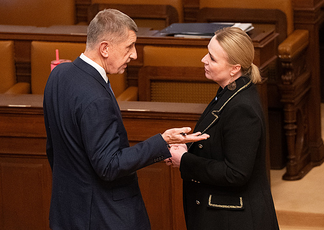 Babiš vyhlásil, že chce hájit děti a mládež proti drogovému svinstvu kratom