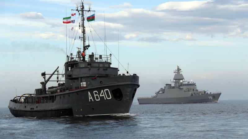 Perská ropa nepoteče delší dobu, USA tankery chránit nebudou. Analytici mluví o pohřebišti