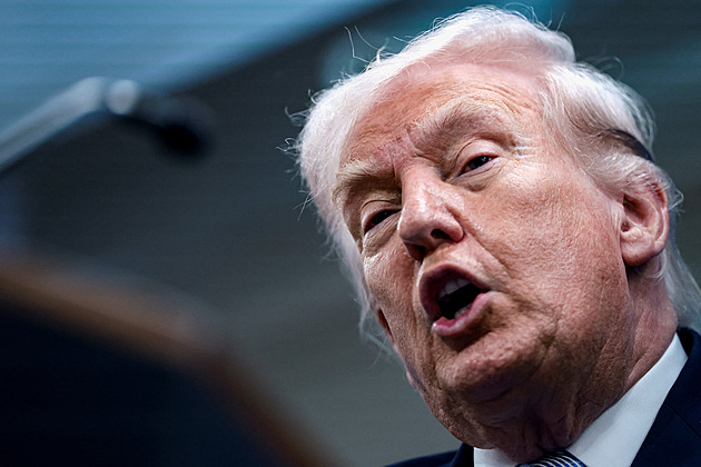 Írán může být zničen během jediné noci, možná se to stane v úterý, řekl Trump