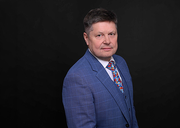 V kanalizaci končí nedopalky i pneumatiky. Vodárny to stojí miliony, říká expert