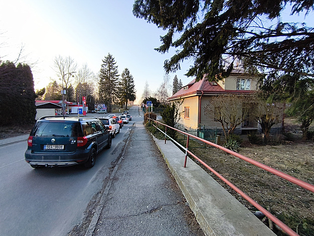 Hrůza, bědují nad dopravou v Hlinsku. Město vymýšlí, jak zabránit kolapsu