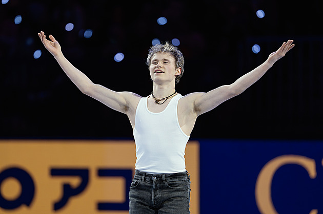 Malinin ohromuje třemi salty v řadě. Moje svěřenkyně udělá čtyři, tvrdí Pljuščenko