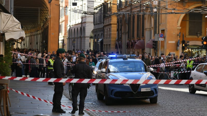 „Křesťanští bastardi.“ K masakru v Modeně se schylovalo roky, pachatel má temnou minulost