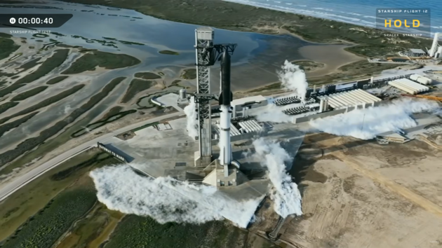 Start megarakety Starship V3 byl z technických důvodů o den odložen