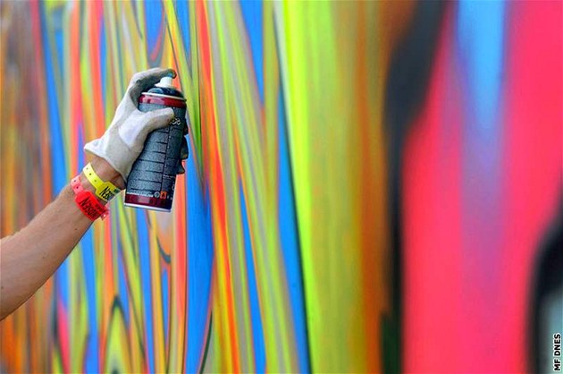Antigraffiti stojí městské části miliony. S dopadením sprejerů pomáhá veřejnost