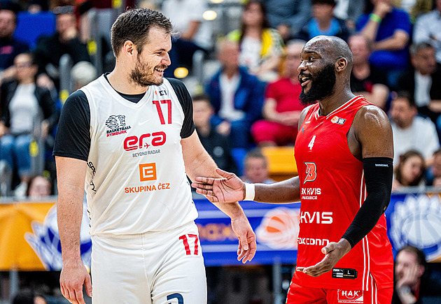 Slavia a Pardubice mají Ligu mistrů jistou, Opava si o ni zahraje v kvalifikaci