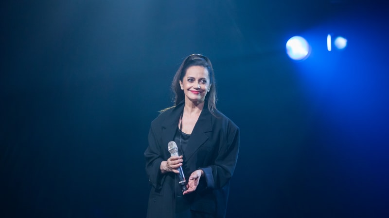 Lucie Bílá skončila kvůli extrémním vedrům v nemocnici. Zrušila program a poslala vzkaz