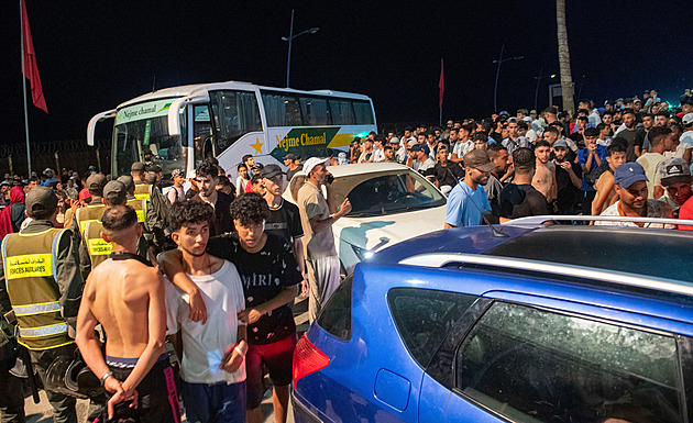 Migranti jako nátlakový nástroj? Maroko čelí spekulacím, Ceuta rozdráždila Itálii