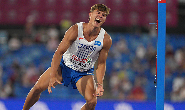 Atletika ONLINE: Desetibojař Stráský hájí sedmé místo, překážkáři končí