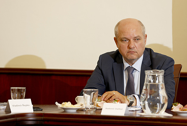 Bývalý náměstek Daňhel podal v bitcoinové kauze ústavní stížnost