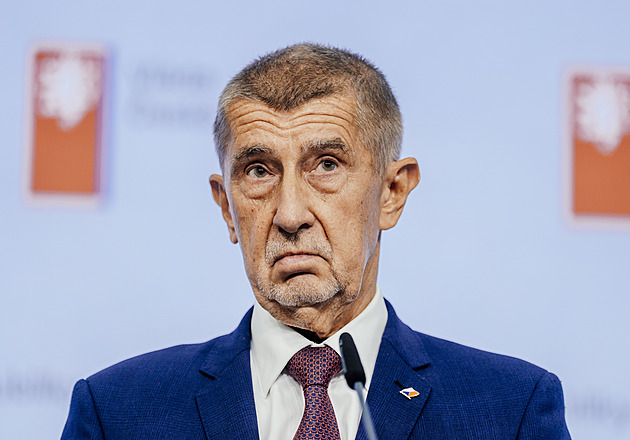 Deficit se mi nelíbí. Teď ale musíme investovat a stavět, řekl Babiš