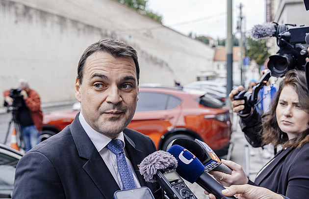 Macinku zvali na schůzku Pavla s Babišem, po dohodě s premiérem však nepůjde