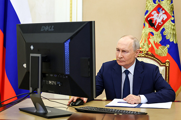 Putin zápasil s hlasováním na dálku, ukázalo se, že nemá aktivovaná Windows