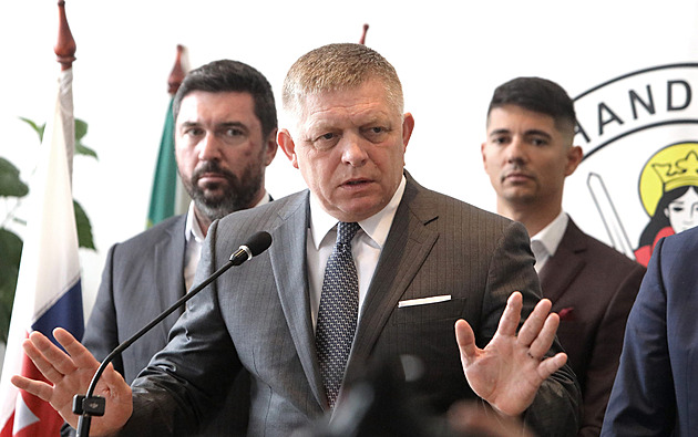 Fico chce mimořádný summit EU k cenám paliv a evropské řešení situace