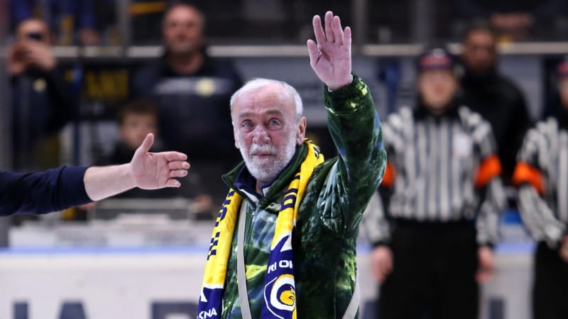 Zemřel bývalý hokejista Pelc. V lize odehrál stovky zápasů, byl členem zlínské Síně slávy